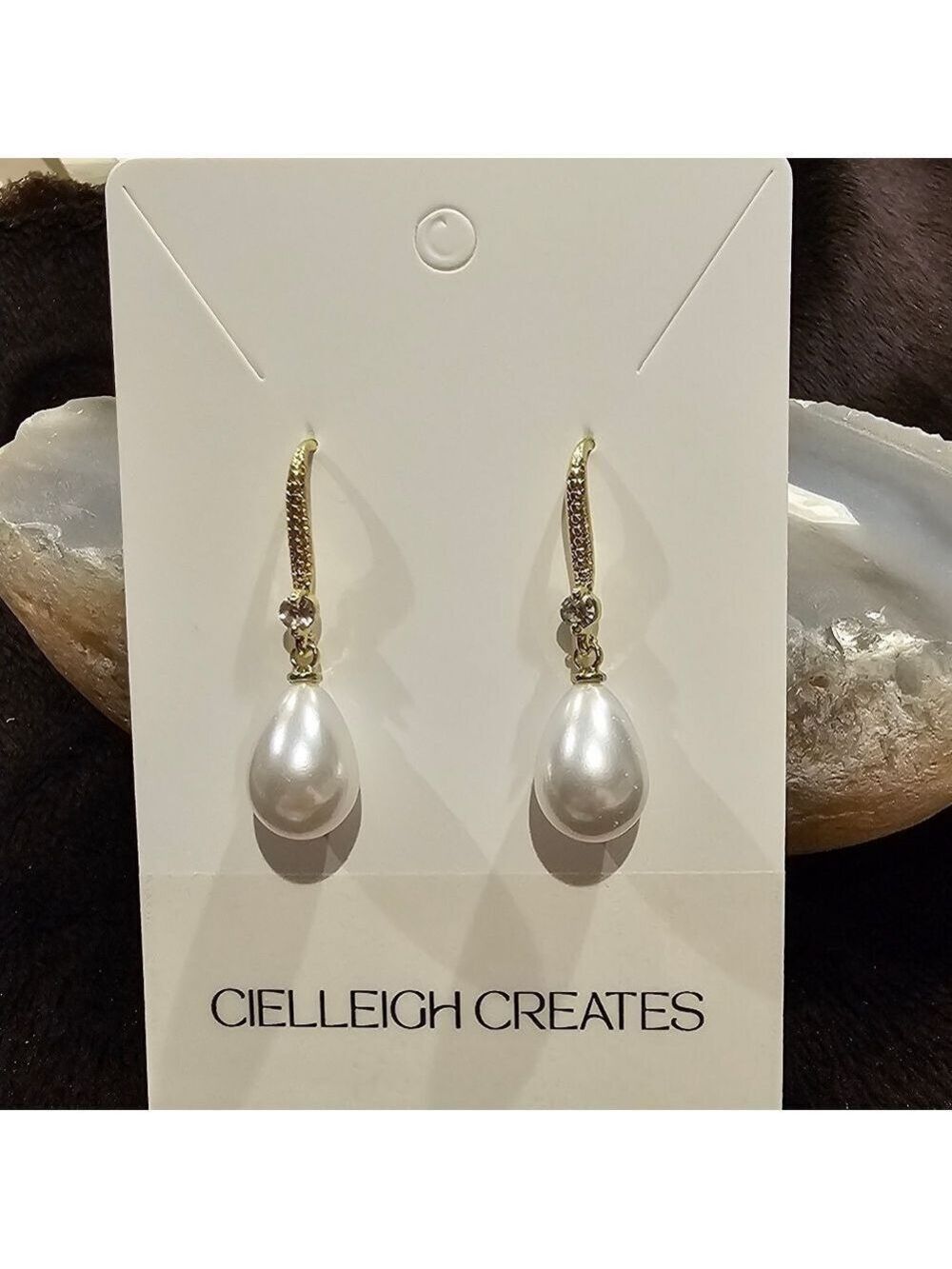*4 for $25* WaterDrop Faux Pearl Goldtone Earrings Earrings - Picture 3 of 5